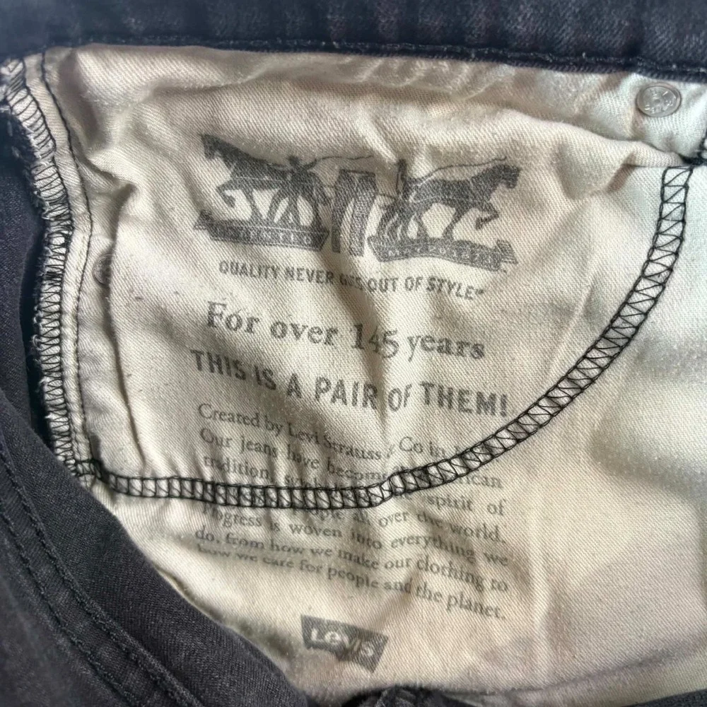 Levis levis 514
